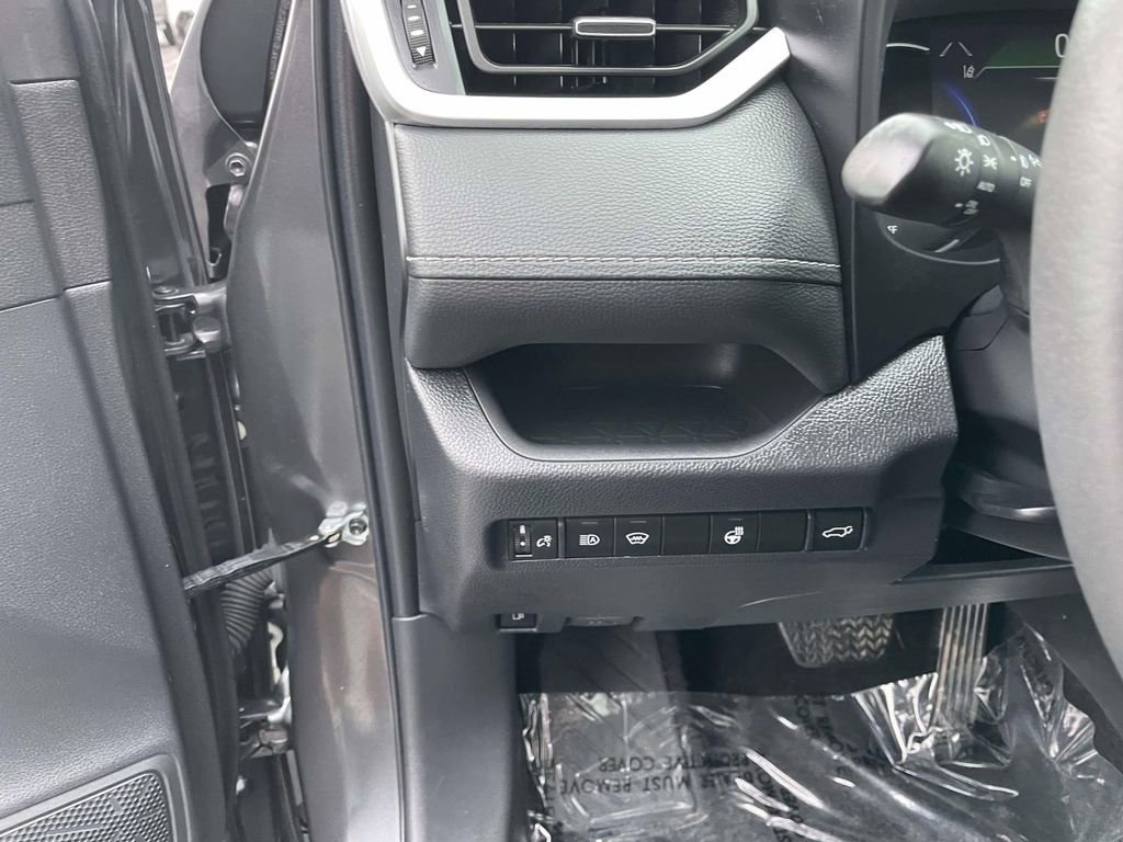 Used 2024 Toyota RAV4 XLE Premium w/ Weather Package image 31