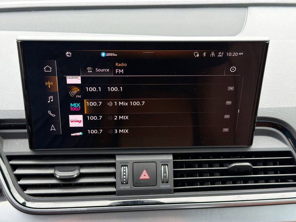 Used 2025 Audi Q5 2.0T Premium image 30