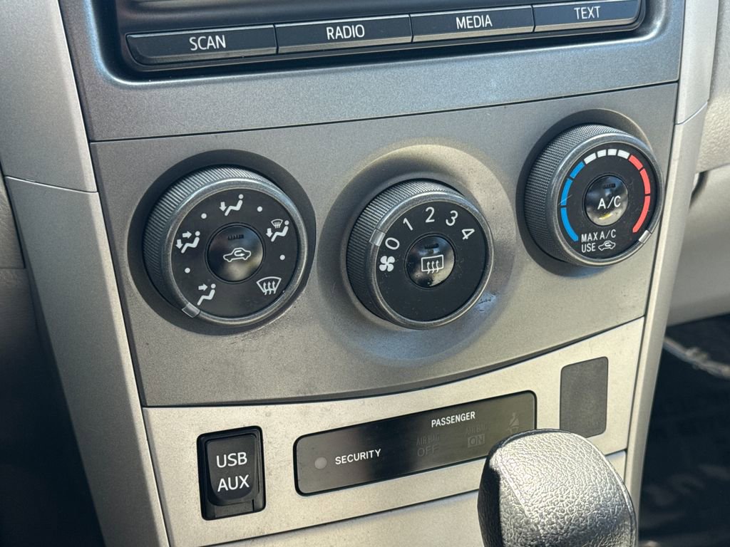 Used 2012 Toyota Corolla LE w/ Premium Pkg FWD image 22