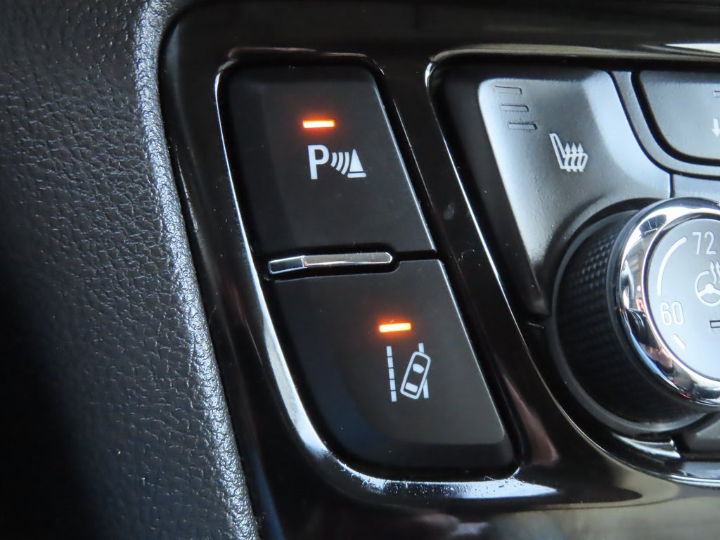 Used 2019 Buick Encore Essence w/ Safety Package II image 12