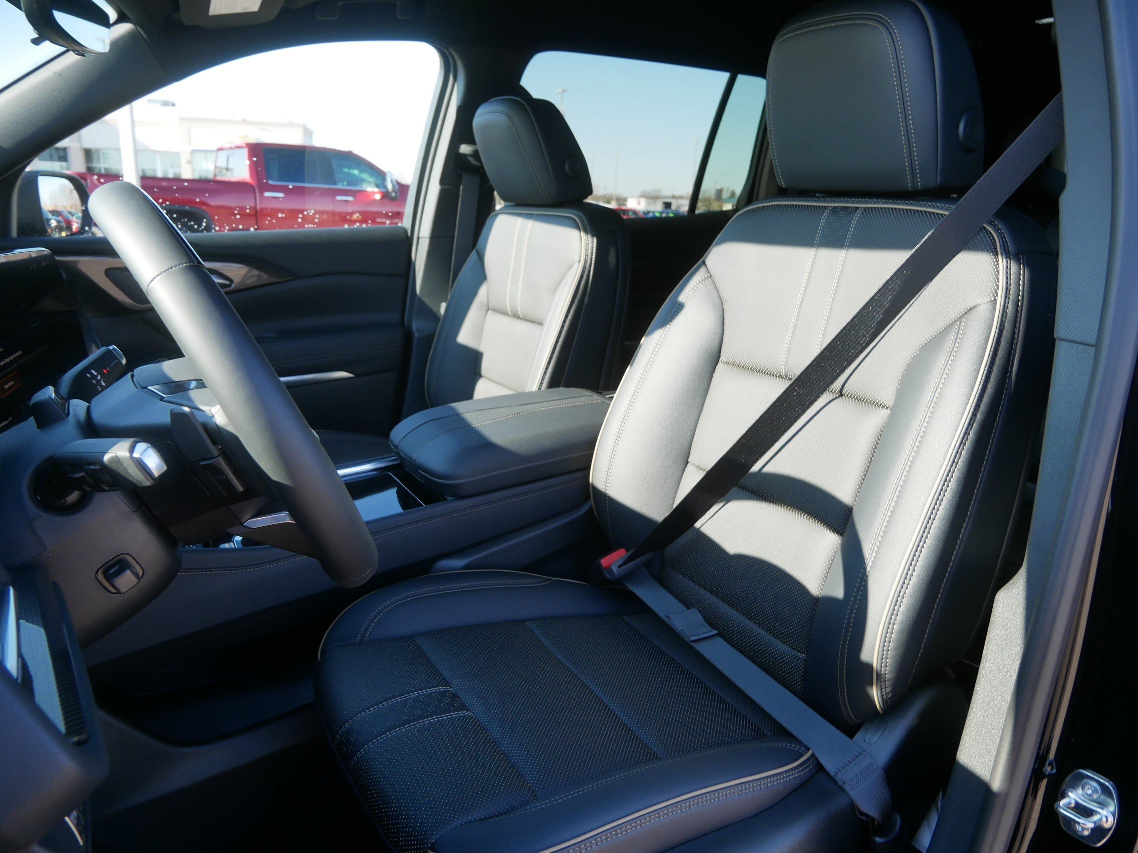 New 2026 Chevrolet Traverse High Country AWD/4WD image 5