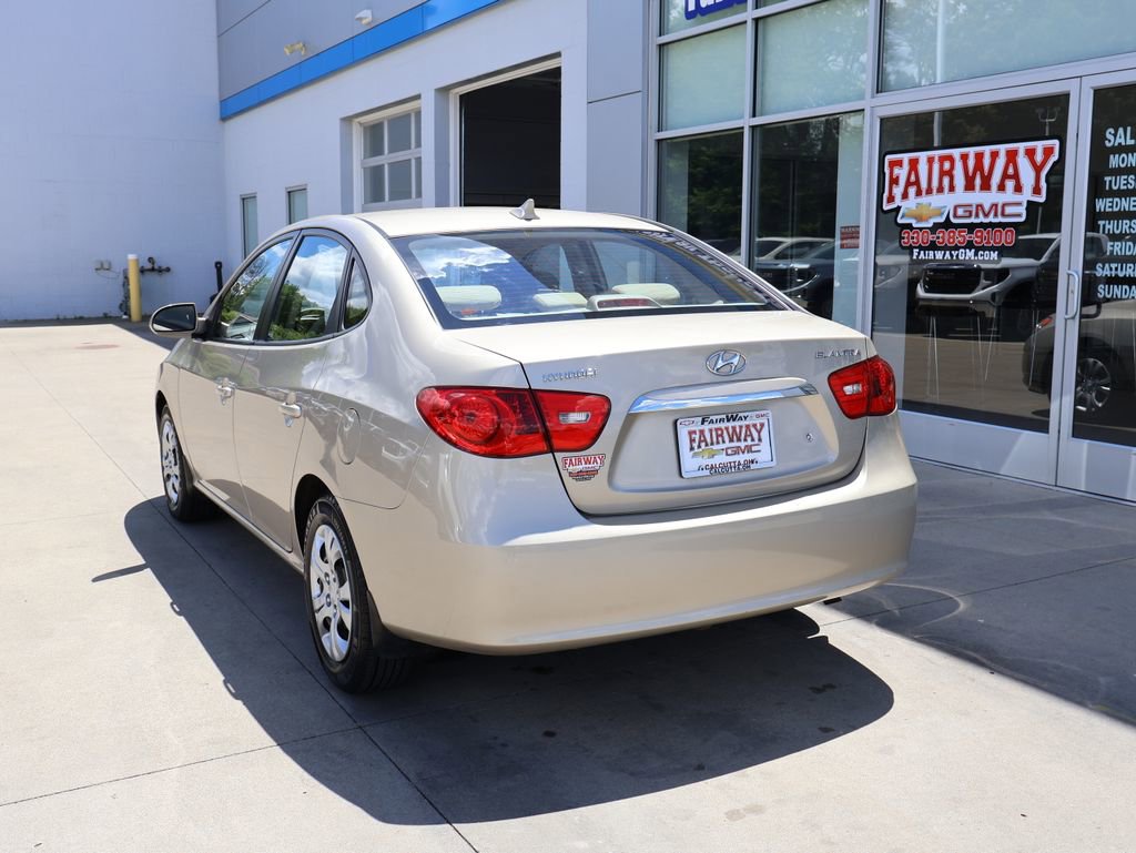 Used 2010 Hyundai Elantra GLS FWD image 8