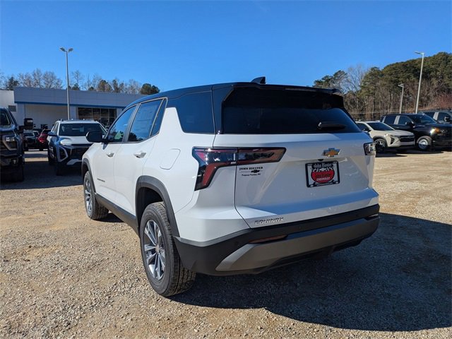 New 2026 Chevrolet Equinox LT image 4