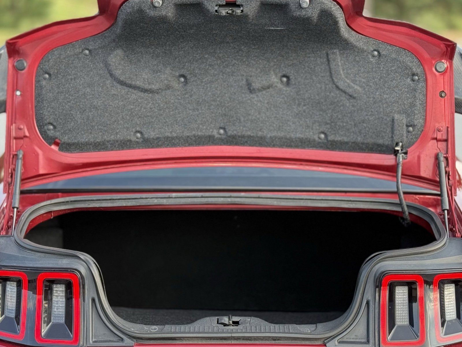 Used 2013 Ford Mustang GT Premium image 42