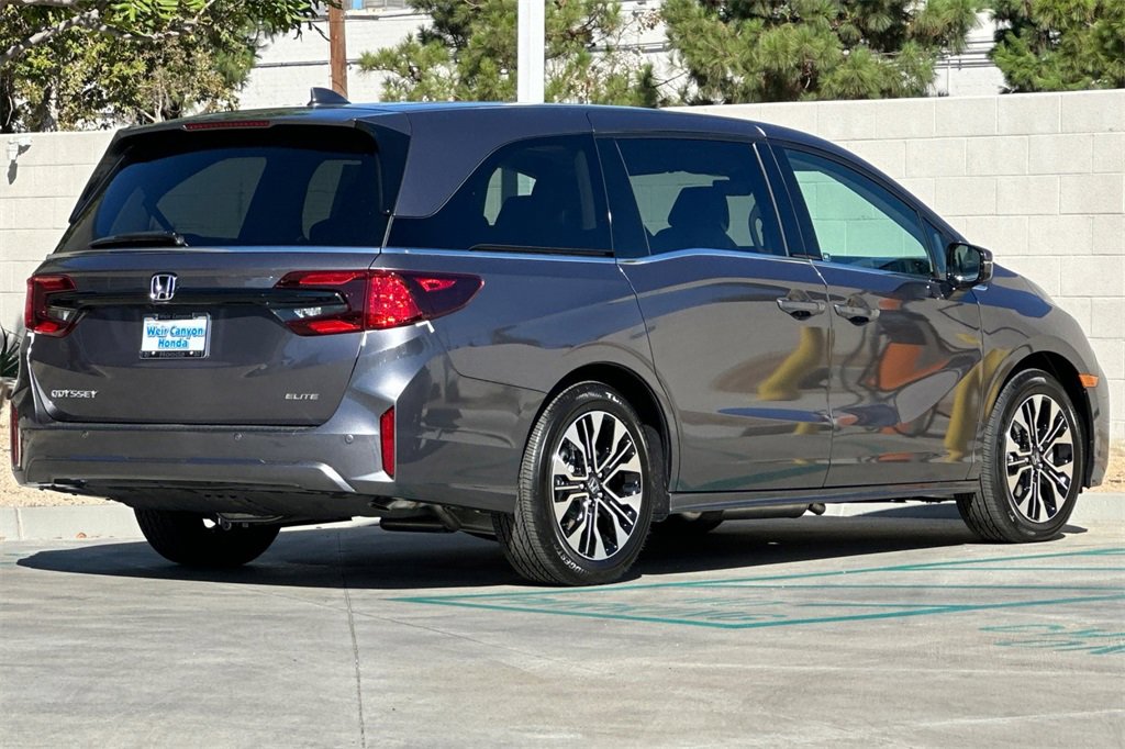 New 2026 Honda Odyssey Elite image 4
