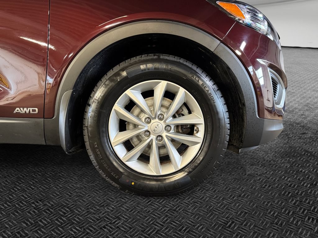 Used 2017 Kia Sorento AWD w/ LX Convenience Package image 11