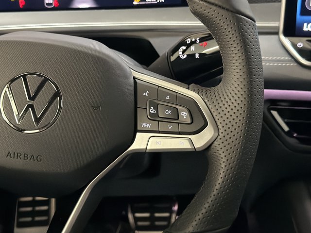 New 2026 Volkswagen Tiguan SE R-Line AWD/4WD image 31