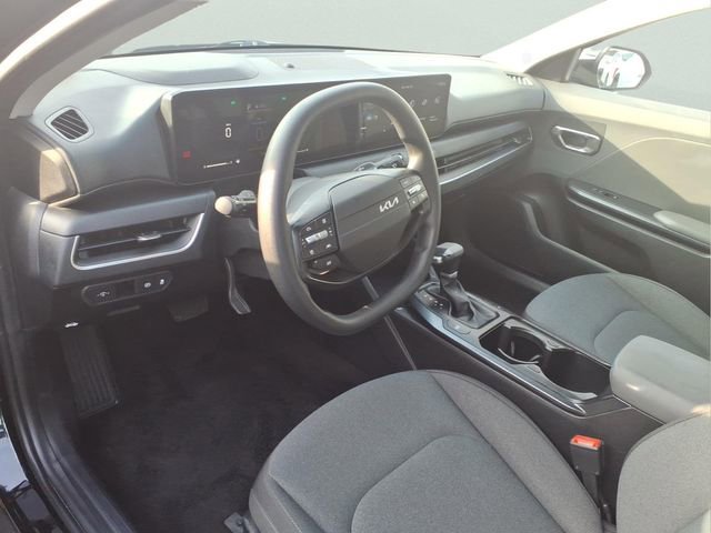 Used 2025 Kia K4 FWD image 6