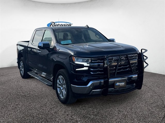 Used 2022 Chevrolet Silverado 1500 LTZ w/ LTZ Premium Package image 7