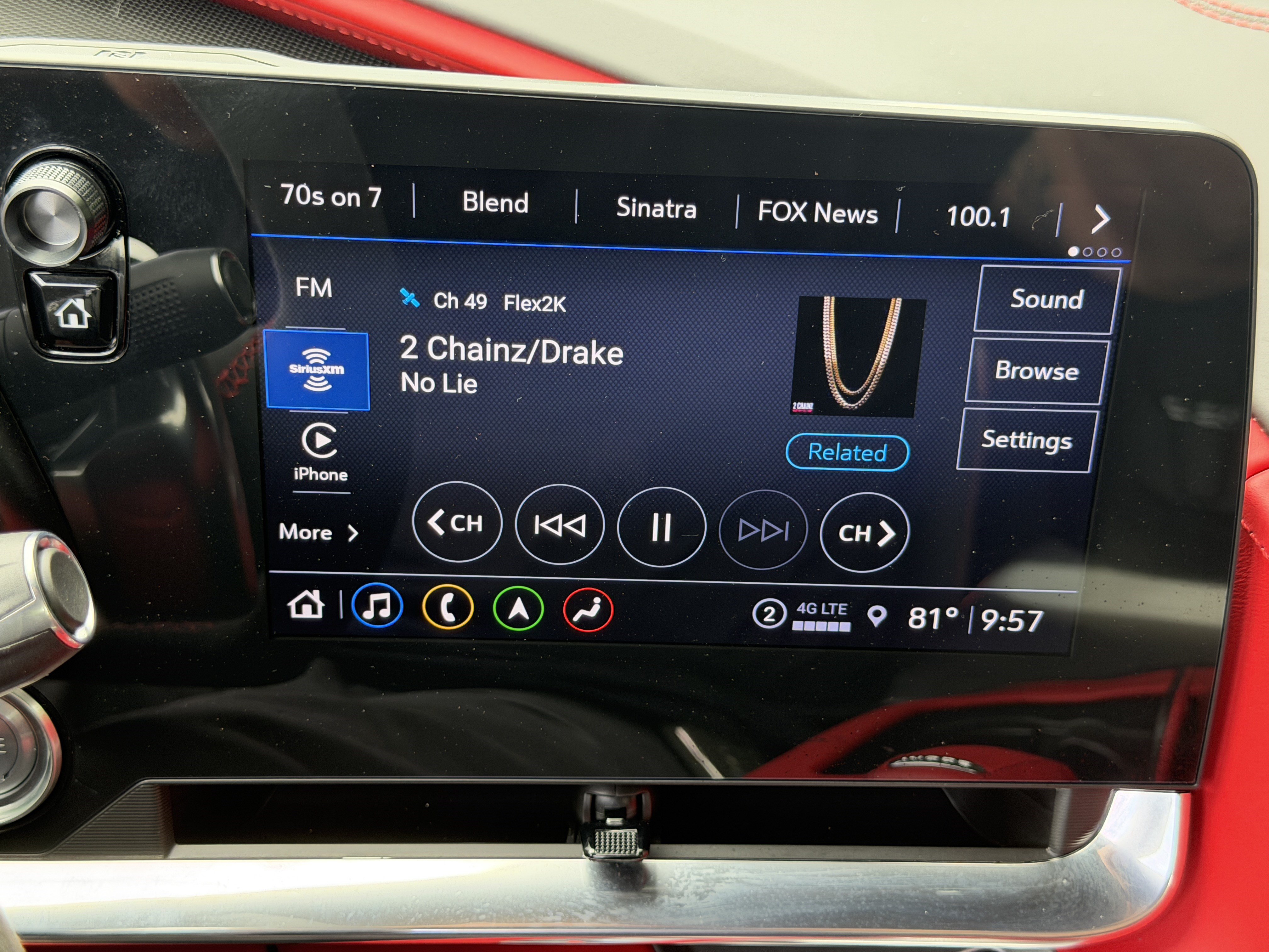 Used 2022 Chevrolet Corvette Stingray Premium Conv w/ Z51 Performance Package RWD image 20
