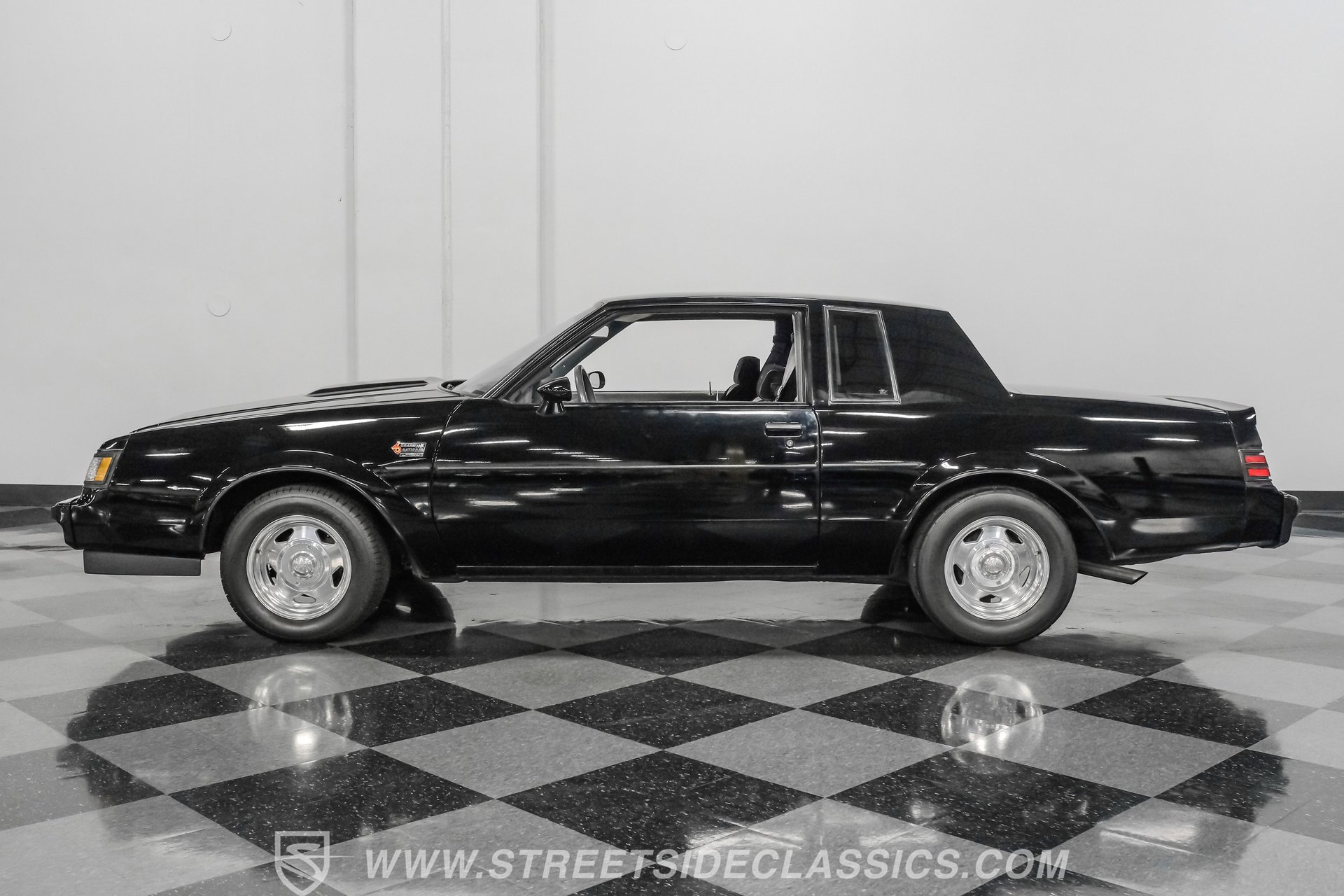 Used 1987 Buick Regal Coupe RWD image 2