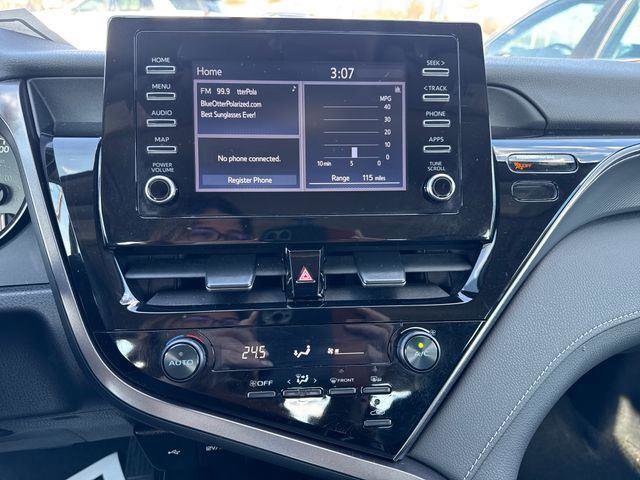 Used 2024 Toyota Camry SE image 22