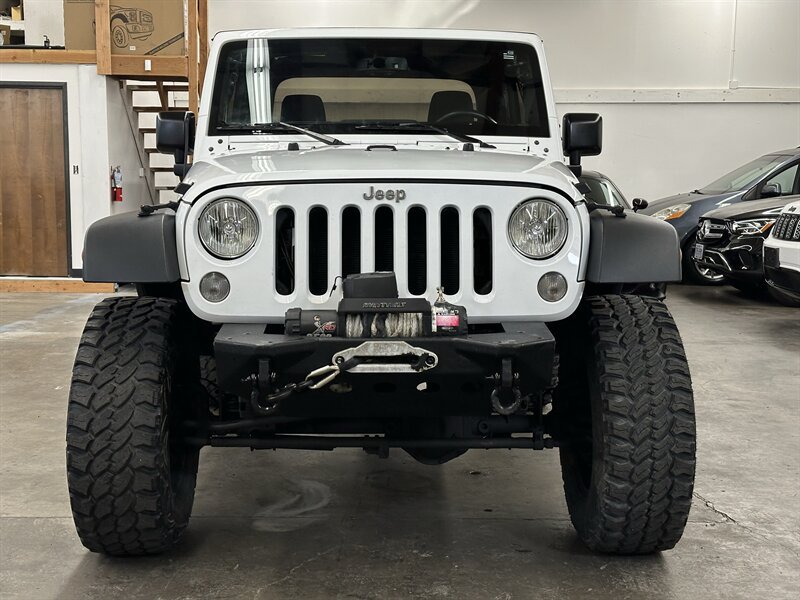 Used 2015 Jeep Wrangler Rubicon w/ Power Convenience Group AWD/4WD image 7
