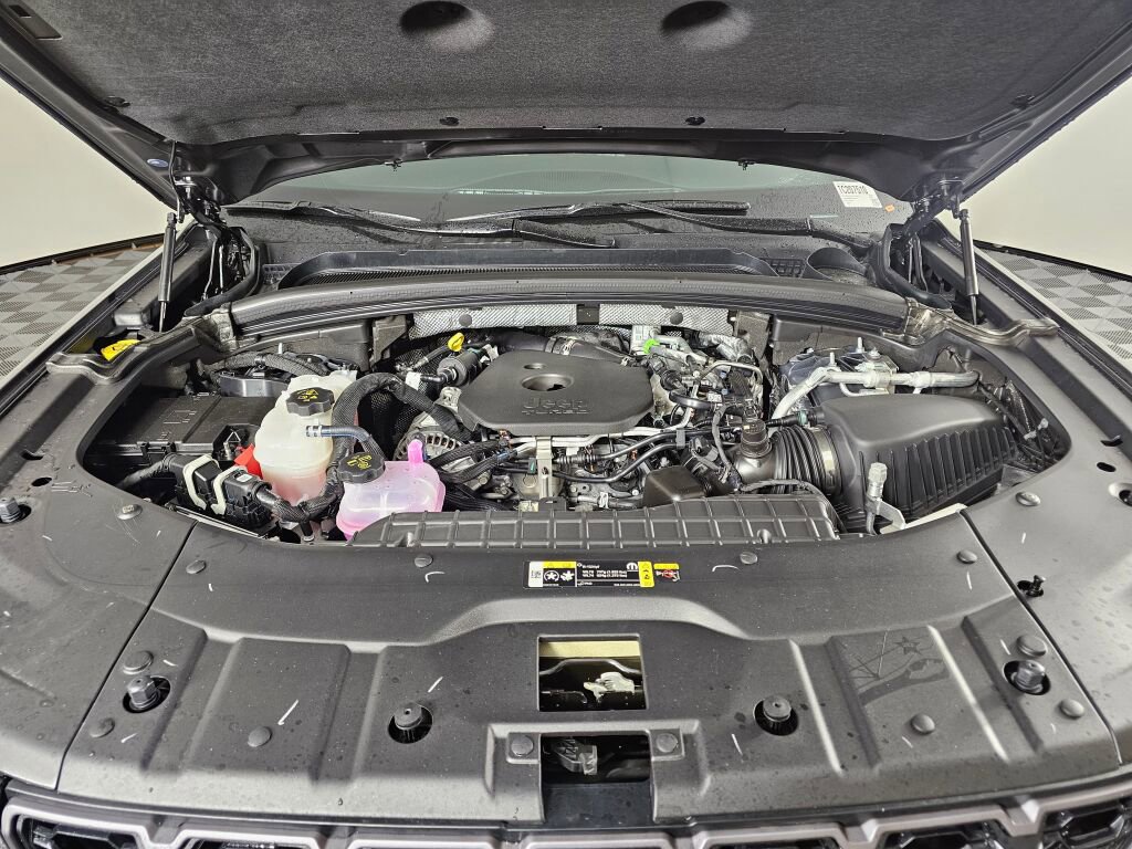 New 2026 Jeep Grand Cherokee Altitude image 12