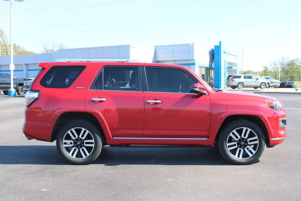 Used 2022 Toyota 4Runner Limited image 11
