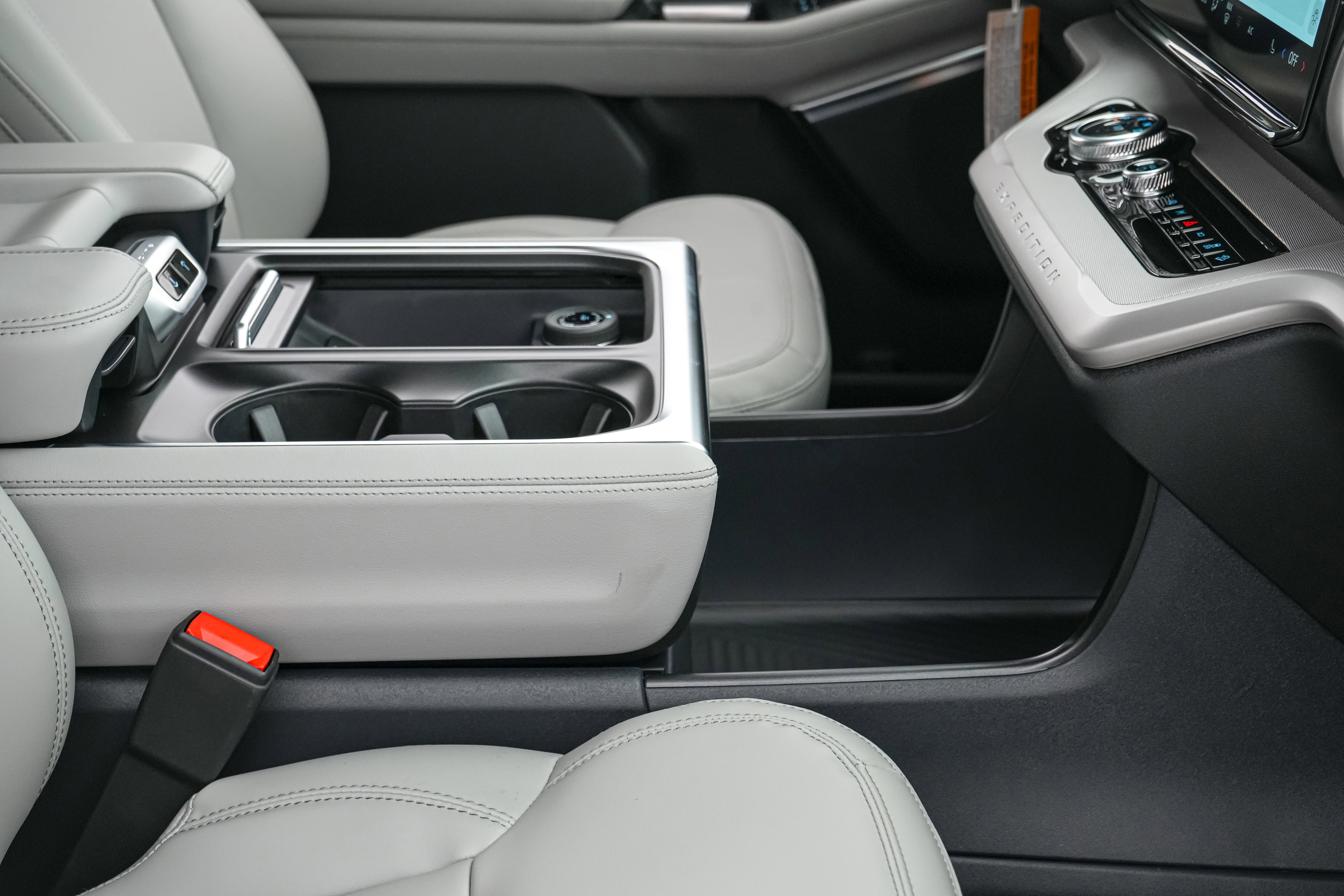 New 2026 Ford Expedition Max Active AWD/4WD image 33