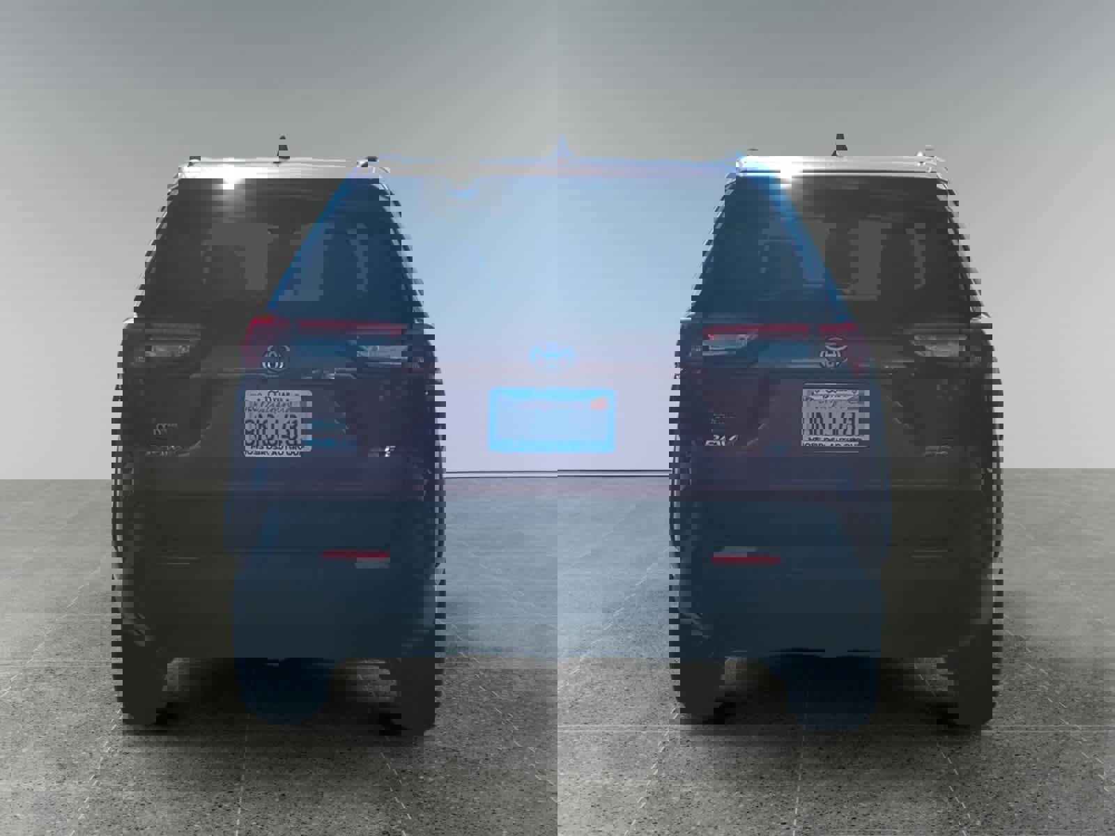 Used 2020 Toyota RAV4 LE w/ All Weather Liner Package image 4