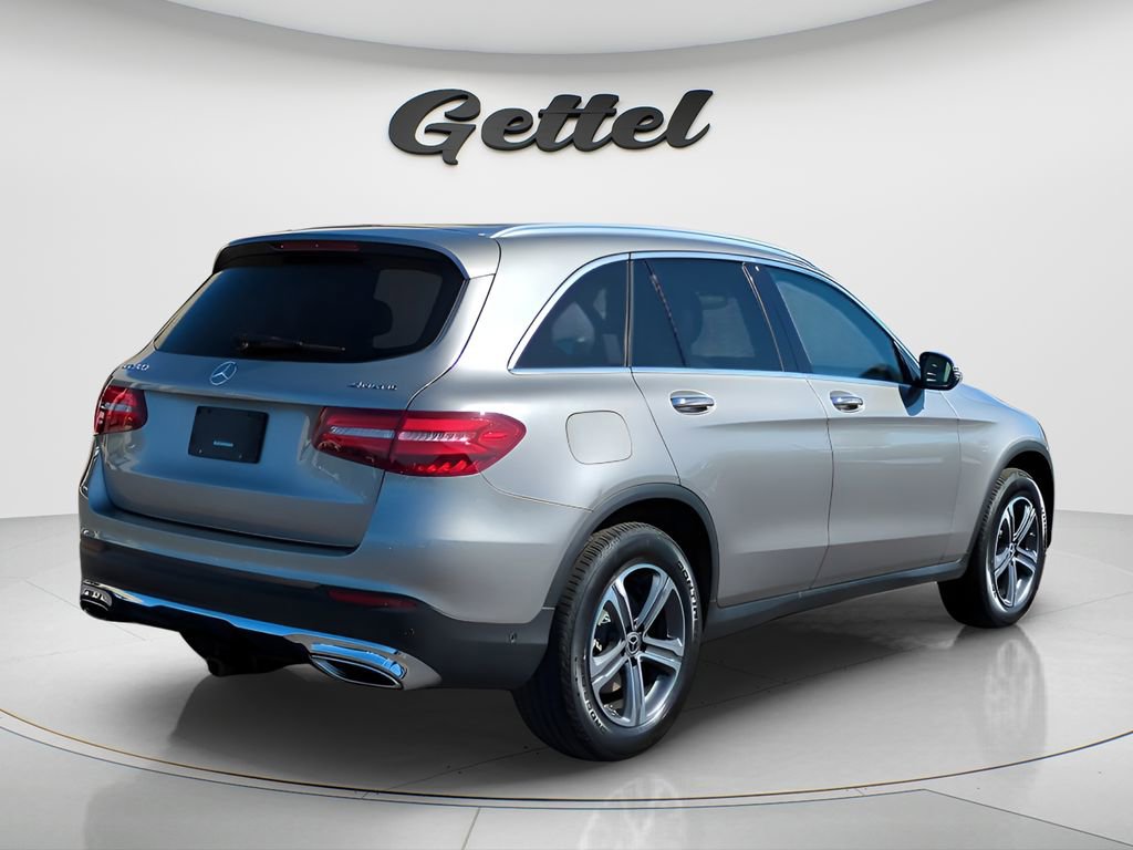 Used 2019 Mercedes-Benz GLC 300 4MATIC image 4