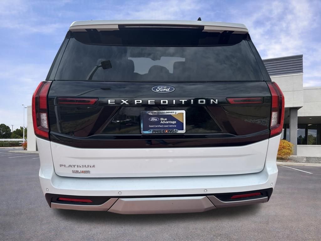 Certified 2025 Ford Expedition Platinum AWD/4WD image 5
