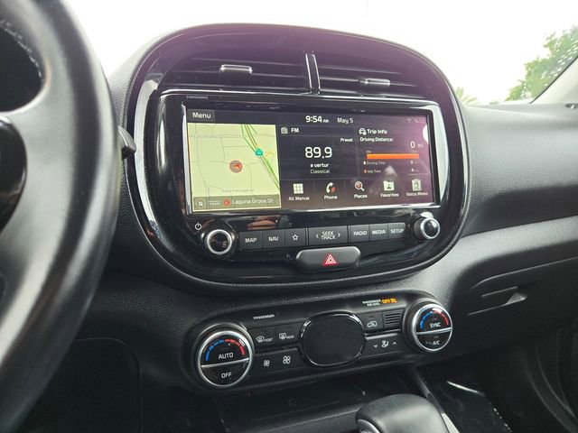 Used 2020 Kia Soul EX w/ Option Group 015 FWD image 16