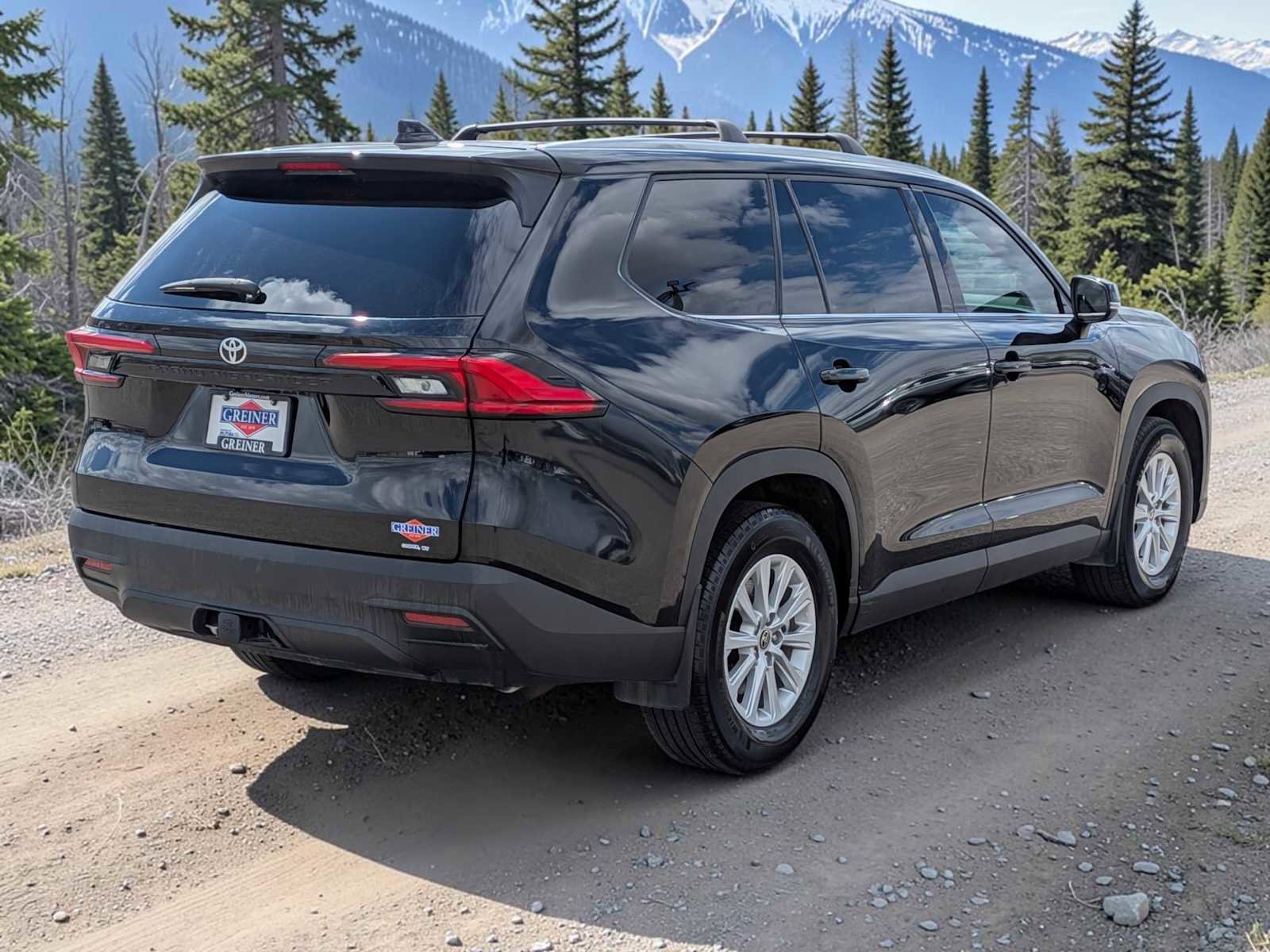Used 2024 Toyota Grand Highlander AWD image 6