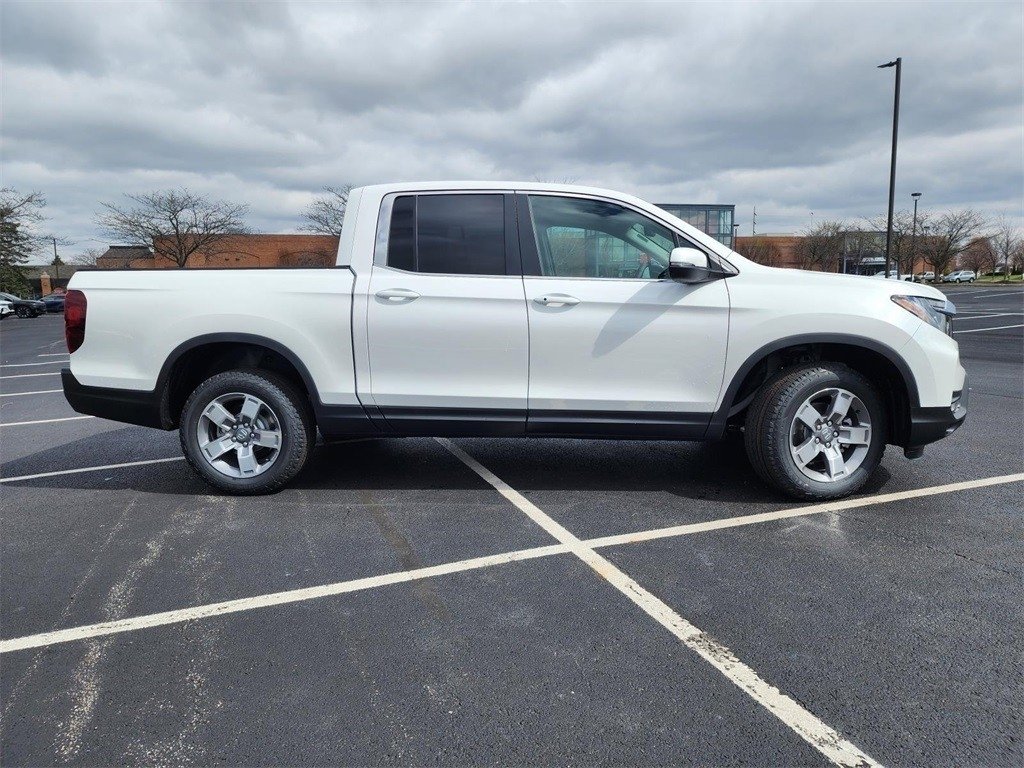 New 2025 Honda Ridgeline RTL image 16