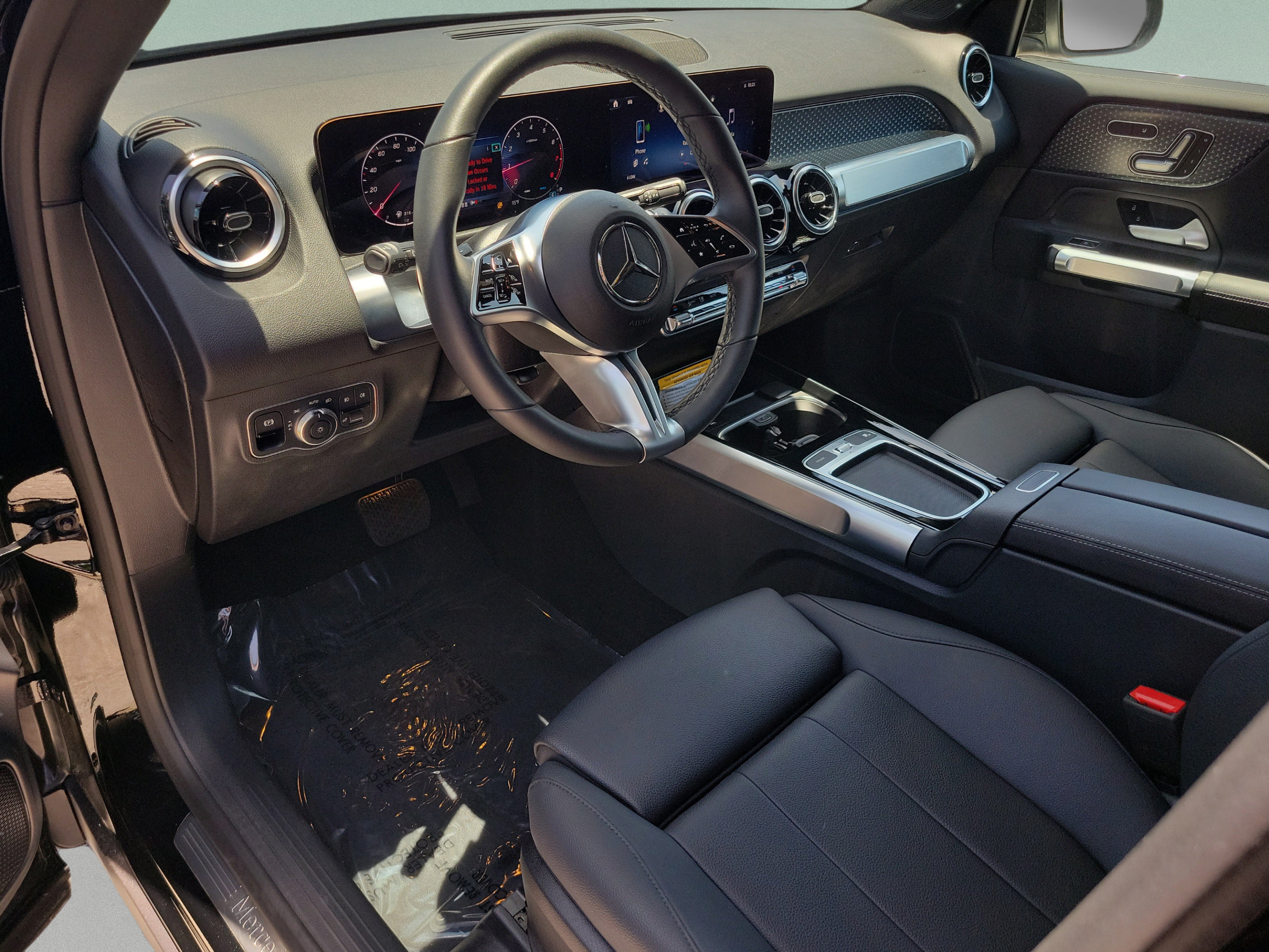 Used 2026 Mercedes-Benz GLB 250 image 19