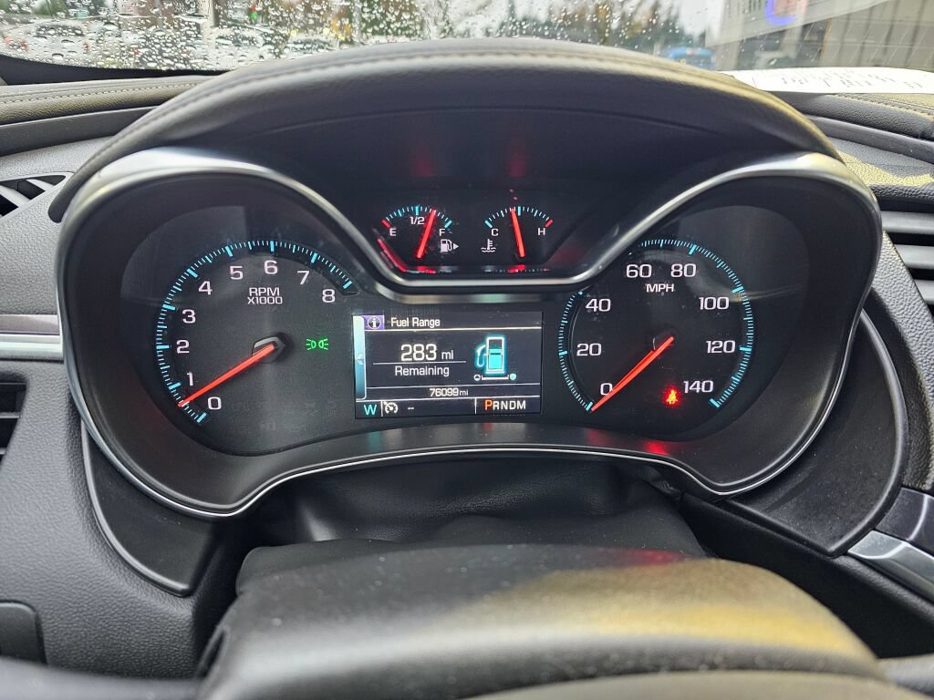 Used 2015 Chevrolet Impala LT FWD image 26