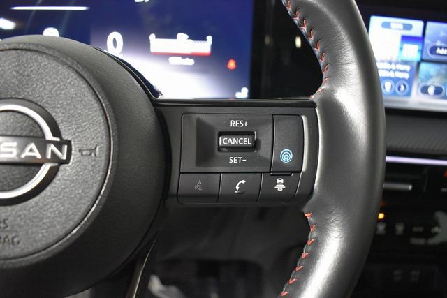 Certified 2025 Nissan Kicks SR image 15