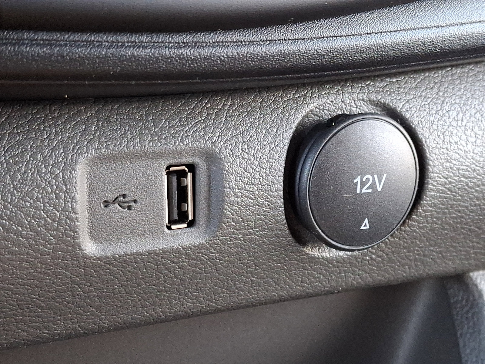 Used 2024 Ford Transit 350 AWD w/ Interior Upgrade Package image 14