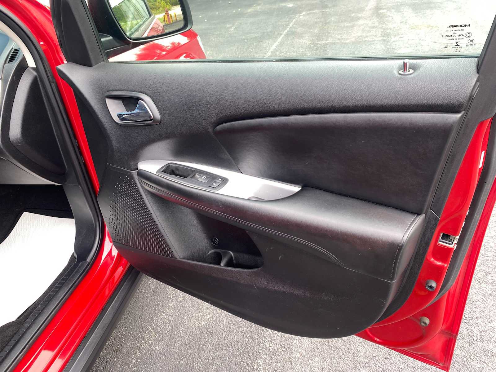 Used 2018 Dodge Journey SE FWD image 33
