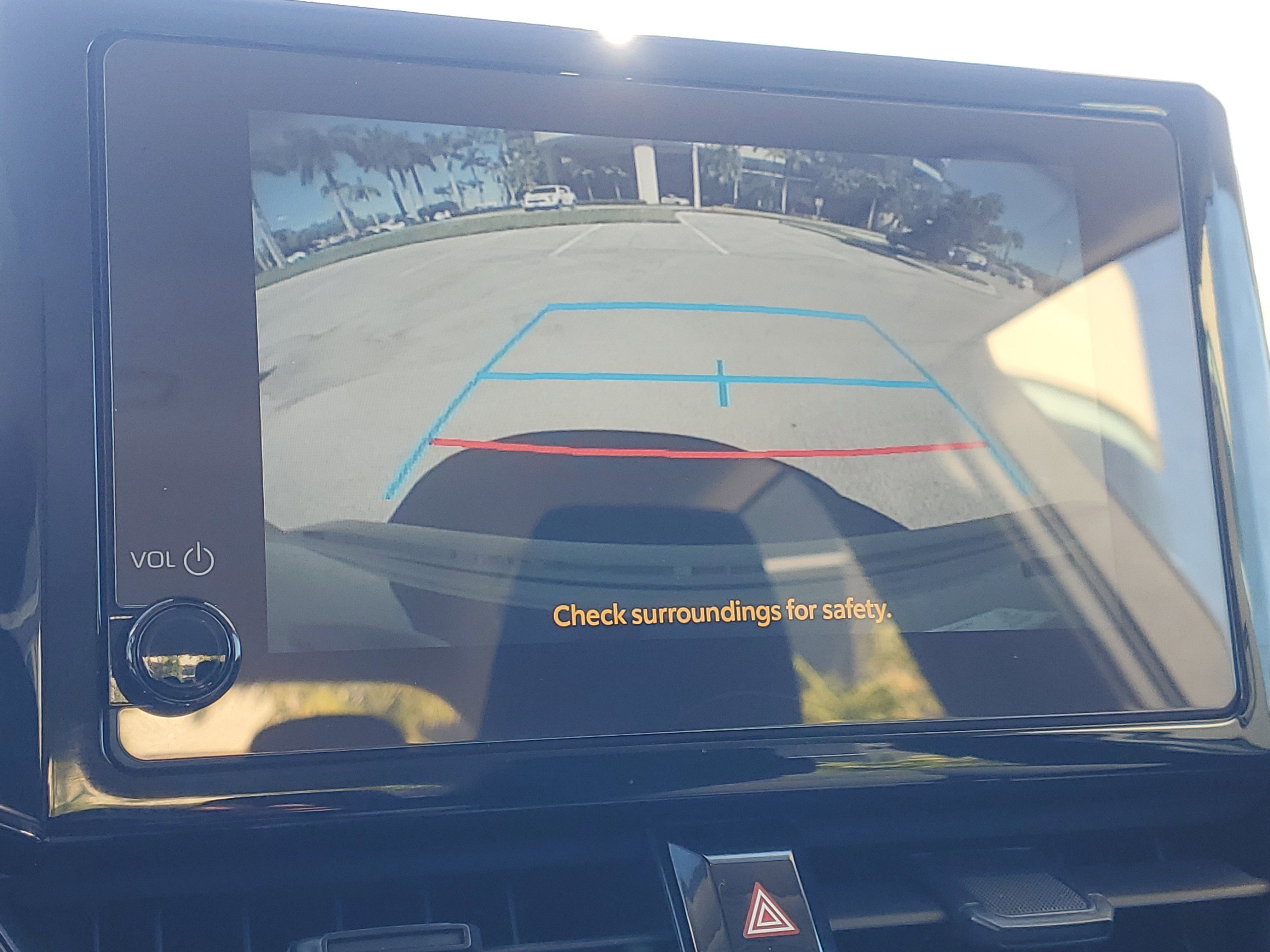 Certified 2025 Toyota Corolla LE image 27