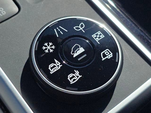 New 2026 Nissan Pathfinder Platinum AWD/4WD image 33