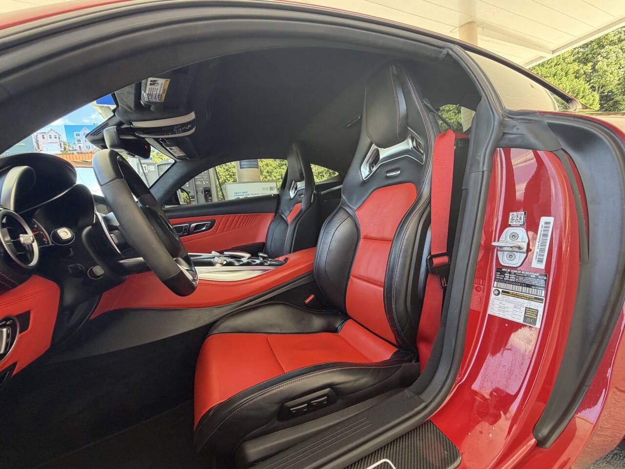 Used 2016 Mercedes-Benz AMG GT S image 5