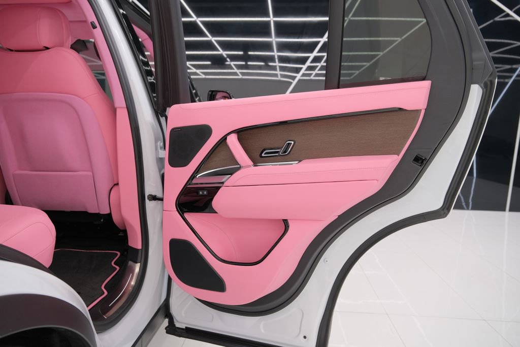 Used 2025 Land Rover Range Rover SE image 34