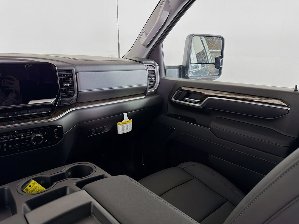 New 2026 Chevrolet Silverado 3500 LT w/ Trail Boss Package AWD/4WD image 19
