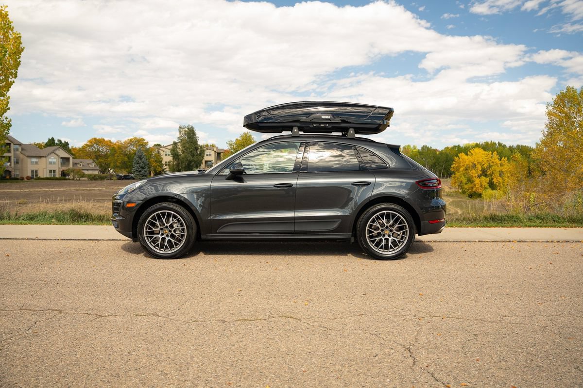 Used 2017 Porsche Macan S AWD/4WD image 2
