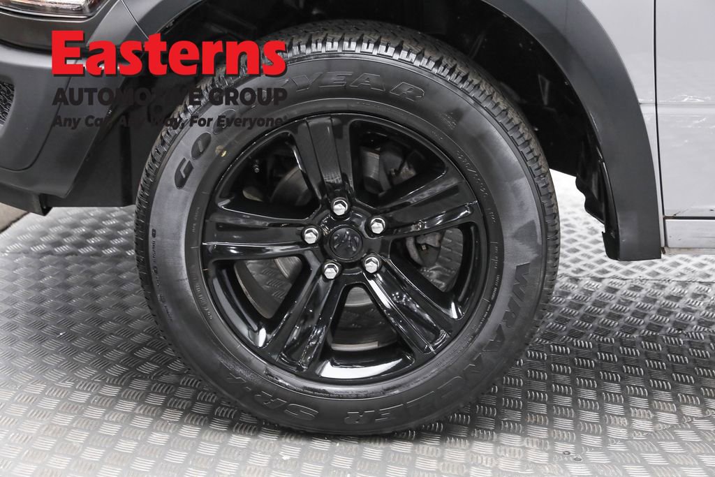 Used 2024 RAM 1500 Classic Warlock RWD image 31