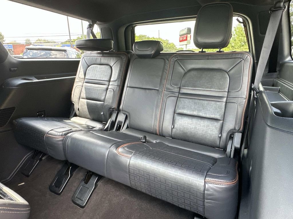 Certified 2024 Lincoln Navigator L Black Label image 24