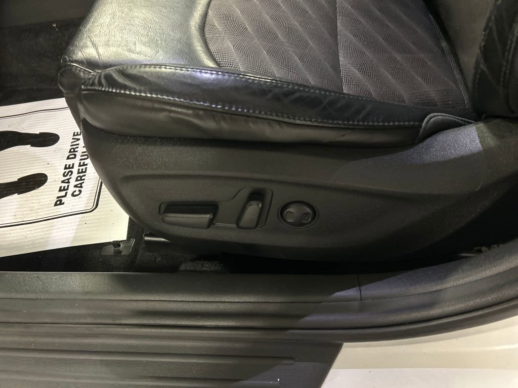 Used 2018 Hyundai Sonata Sport w/ Cargo Package image 11