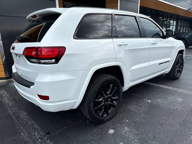 Used 2021 Jeep Grand Cherokee Laredo X AWD/4WD image 29