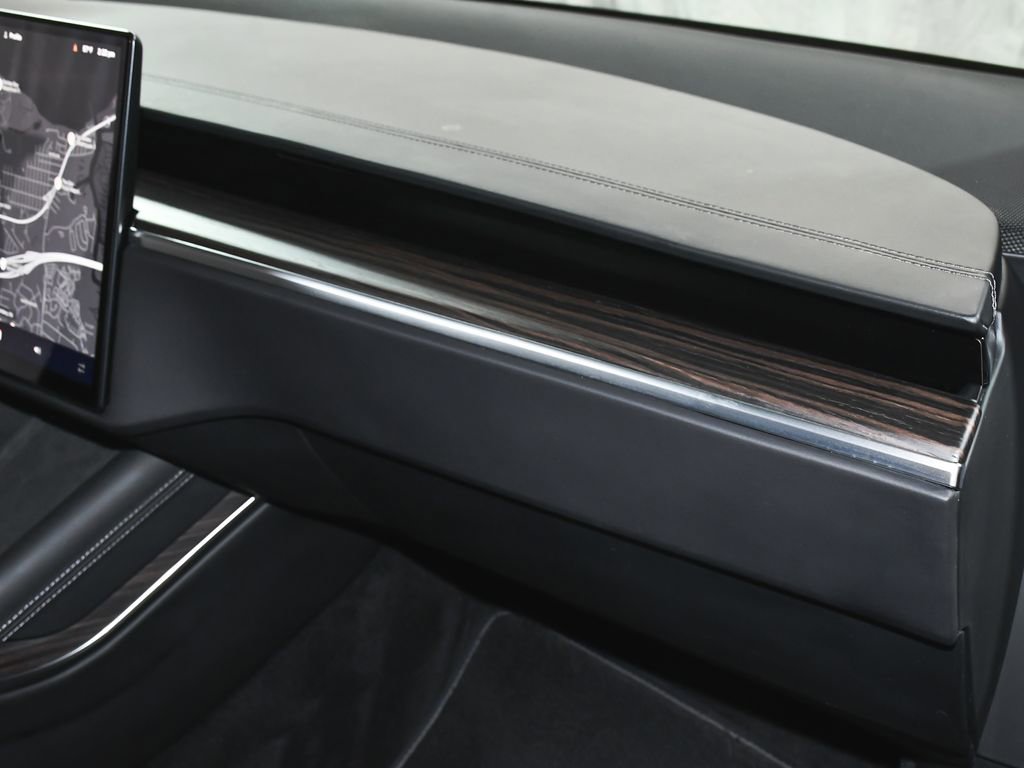 Used 2024 Tesla Model X image 53