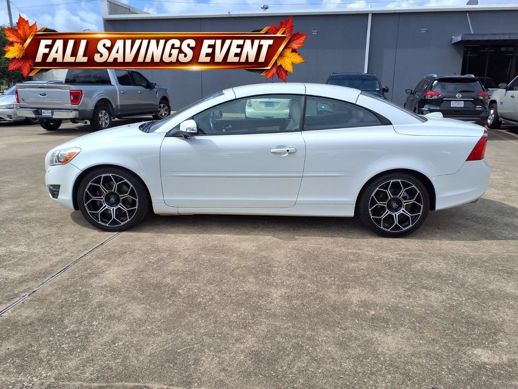 Used 2011 Volvo C70 T5 w/ Multimedia Pkg FWD image 5