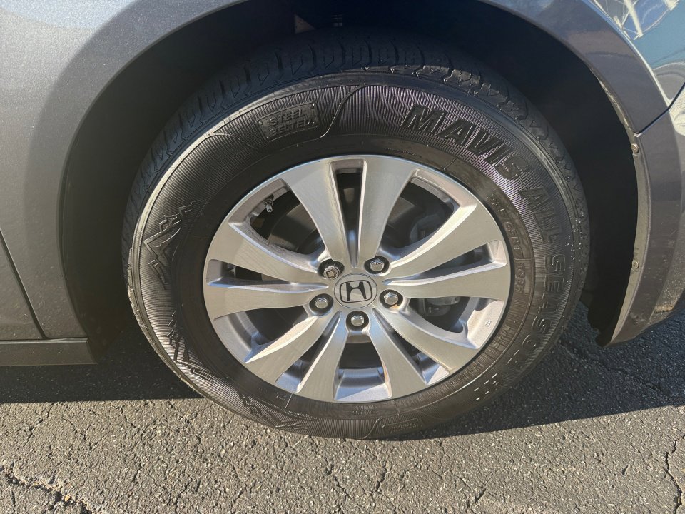 Used 2016 Honda Odyssey EX-L image 29