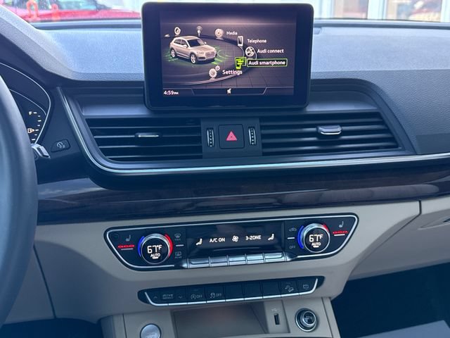 Used 2019 Audi Q5 2.0T Premium w/ Convenience Package AWD/4WD image 15