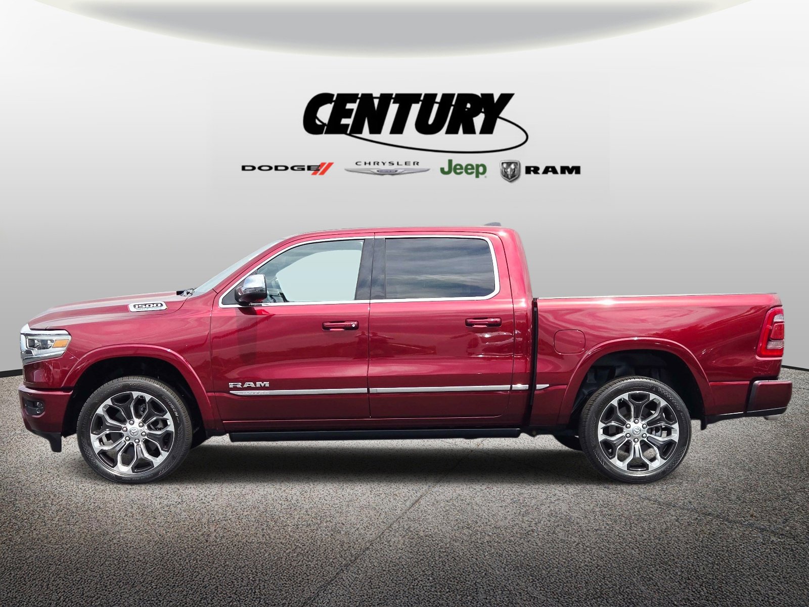 Used 2023 RAM 1500 Limited w/ Body Color Bumper Group AWD/4WD image 7