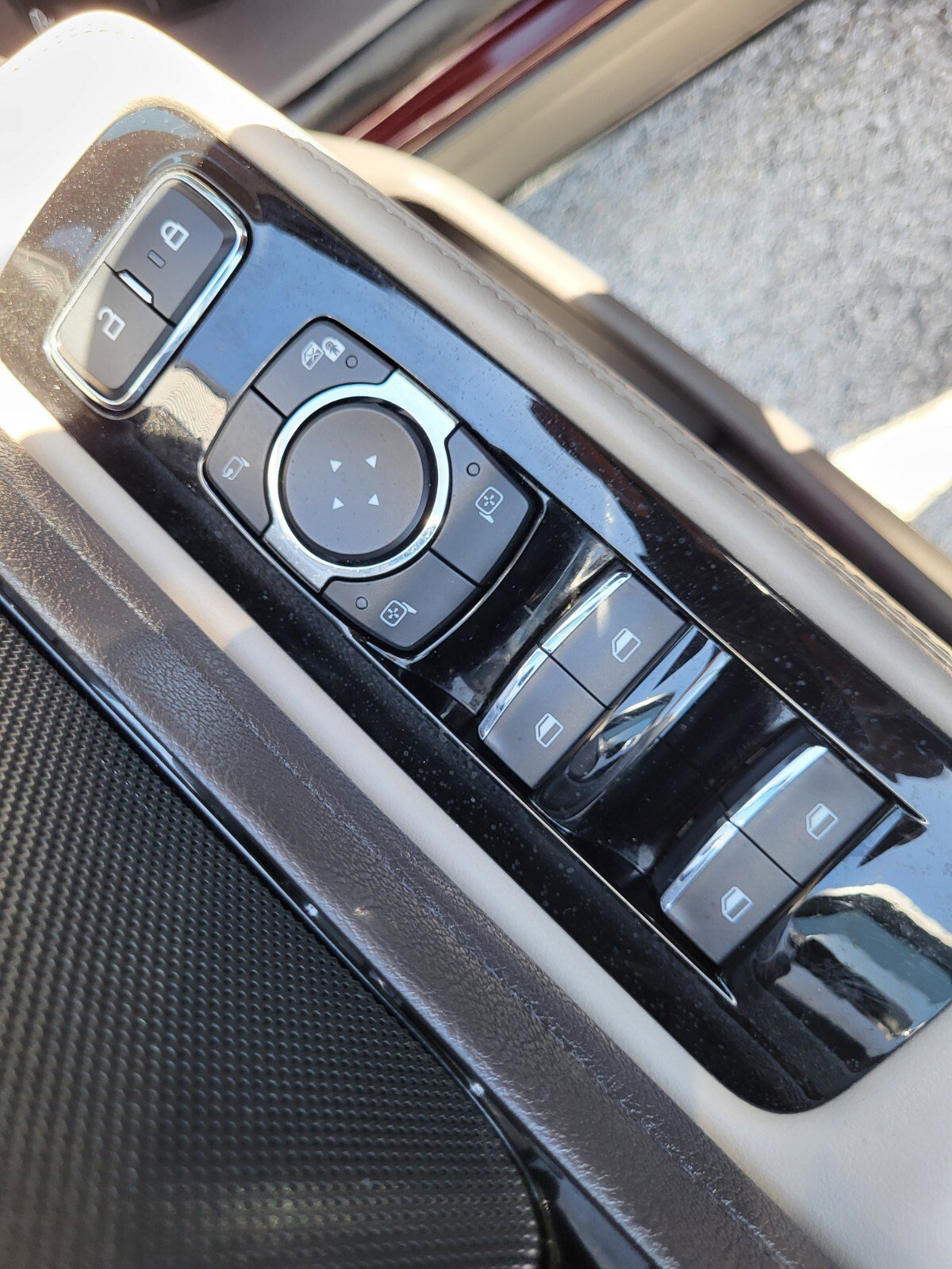 Used 2022 Lincoln Aviator Reserve w/ Equipment Group 201A image 17