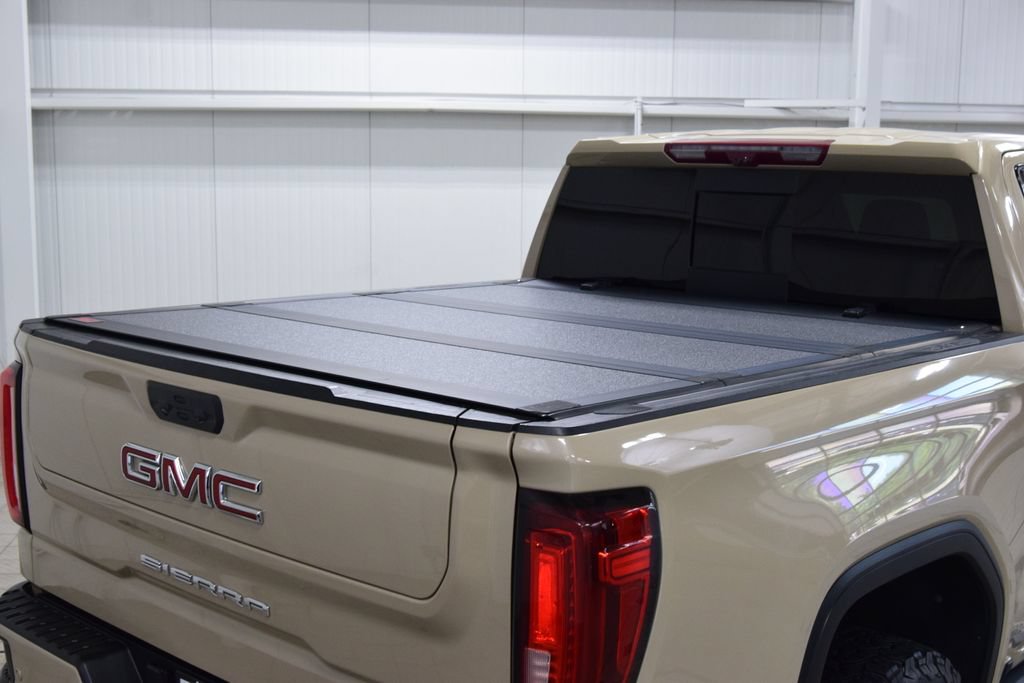 Used 2023 GMC Sierra 1500 AT4 w/ AT4 Premium Package AWD/4WD image 24