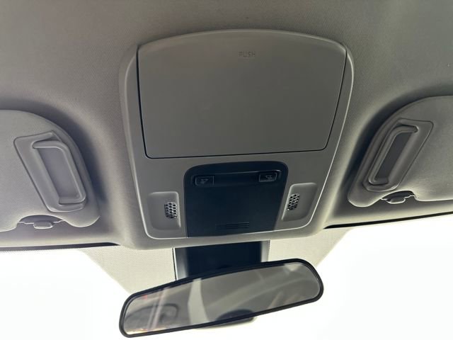 Used 2024 Toyota Camry SE image 24