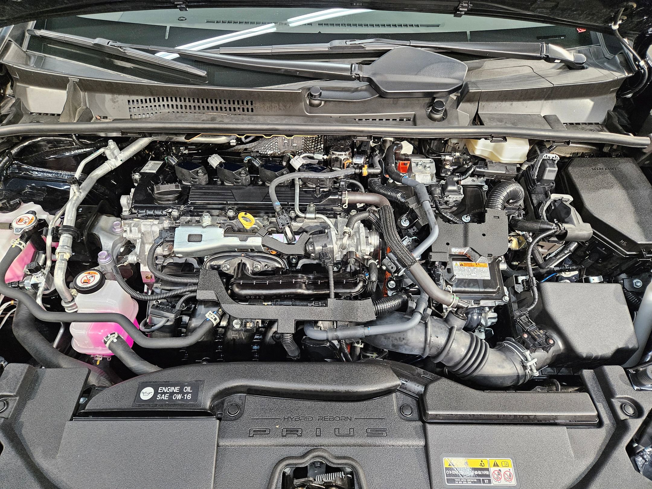 Used 2023 Toyota Prius LE image 19